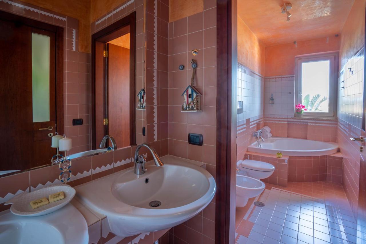 Eco Di Mare - Apartment Полиняно а Маре Екстериор снимка